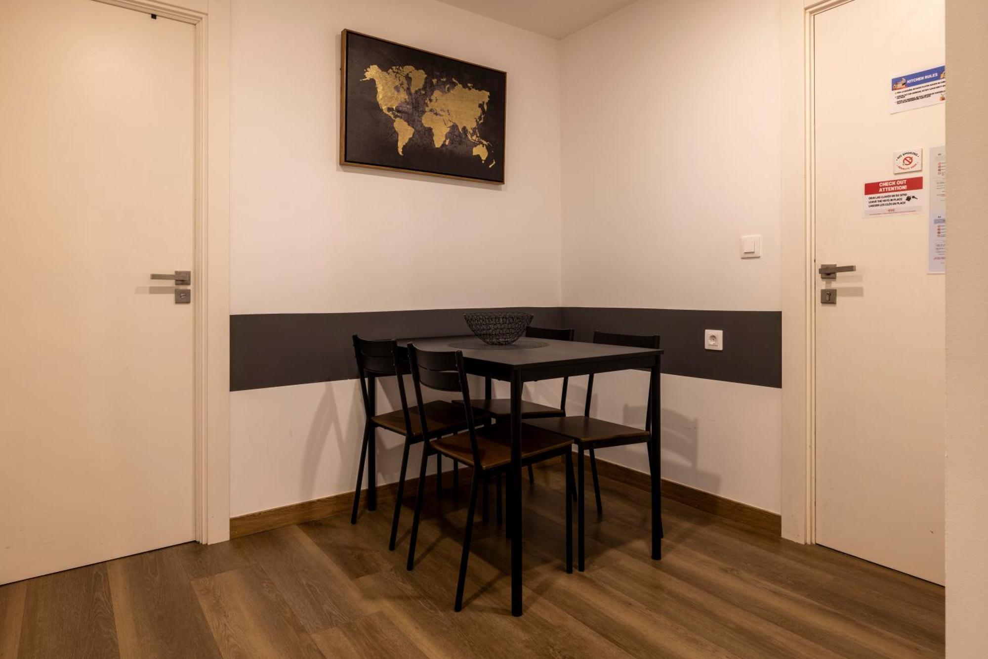 Estudio Para Grupos Pequenos En El Pas De La Casa - Centrico Exteriér fotografie