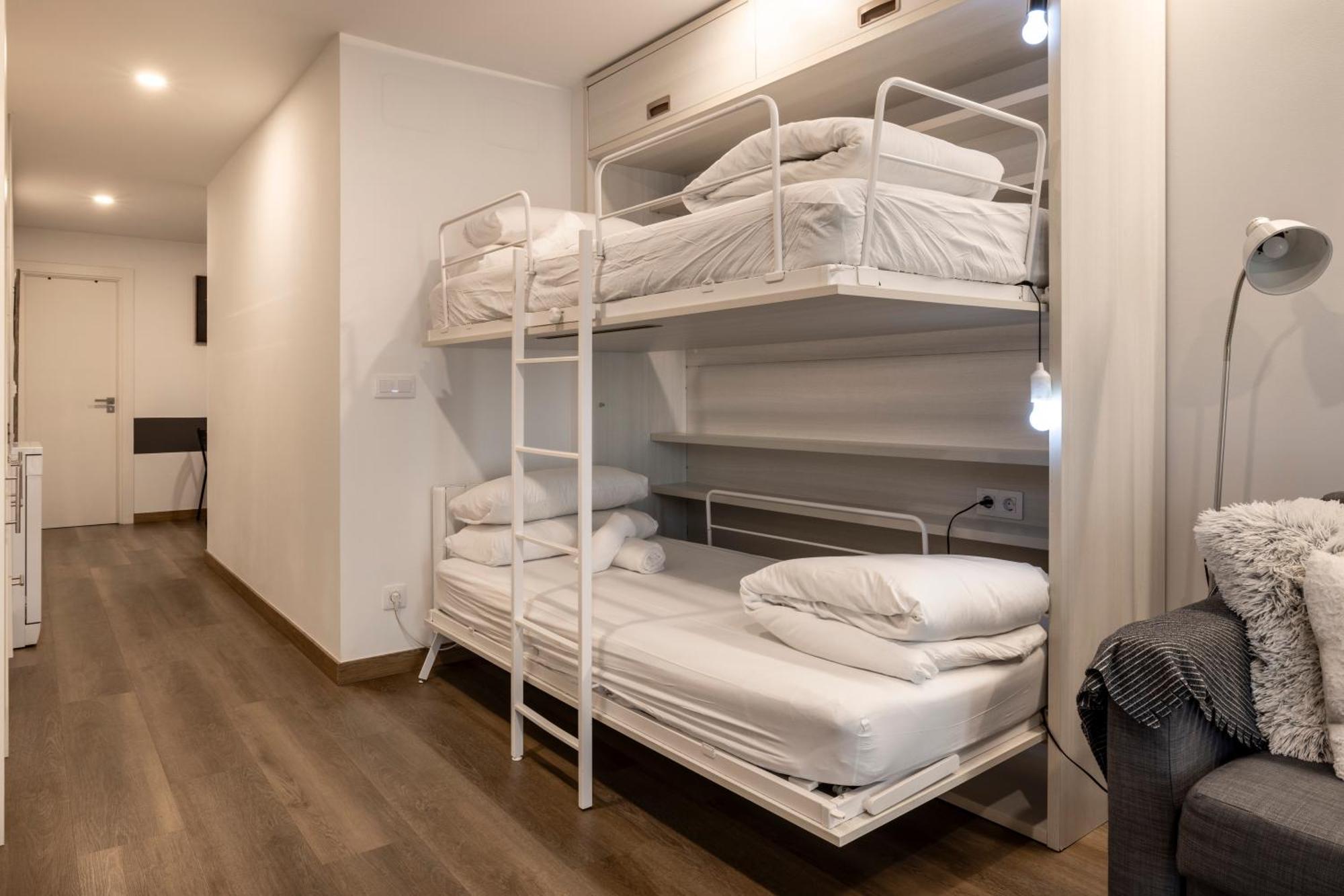 Estudio Para Grupos Pequenos En El Pas De La Casa - Centrico Exteriér fotografie